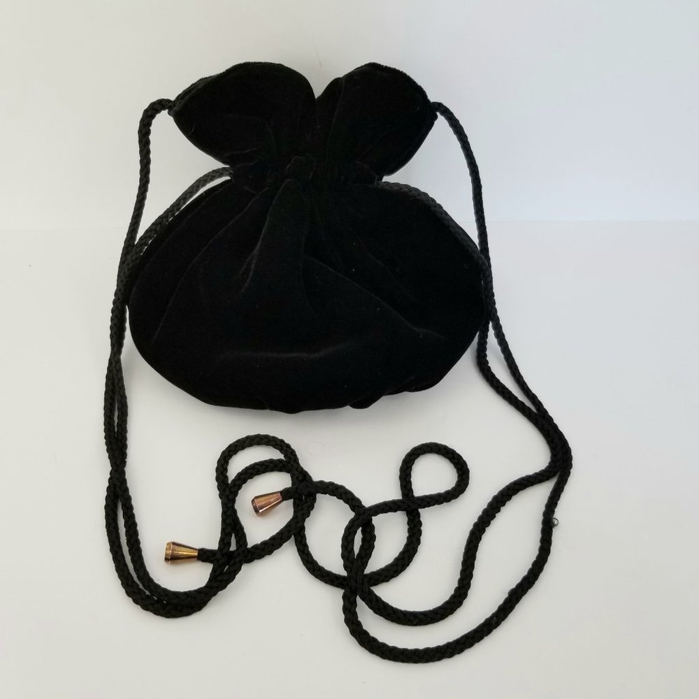 CAROLYNE BARTON Black Velvet Drawstring Clutch Bag - Picture 4 of 8